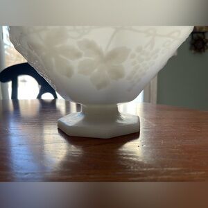 Vintage, Mid Century Elegant White Footed Milk Glass Fruit Bowl 9” Grapes & Leaf